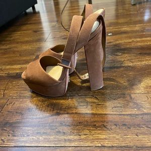 SCHUTZ Nude/brown heels with ankle strap